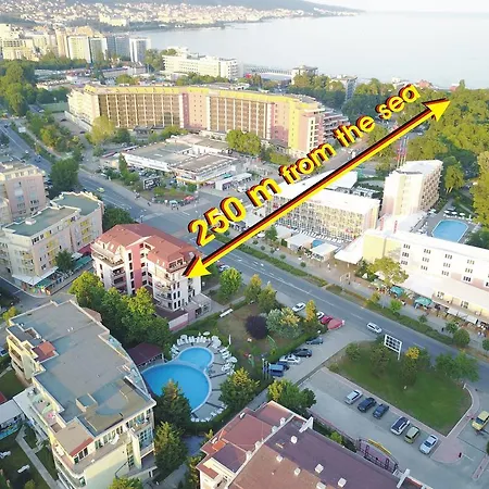 Hotel Palma Słoneczny Brzeg