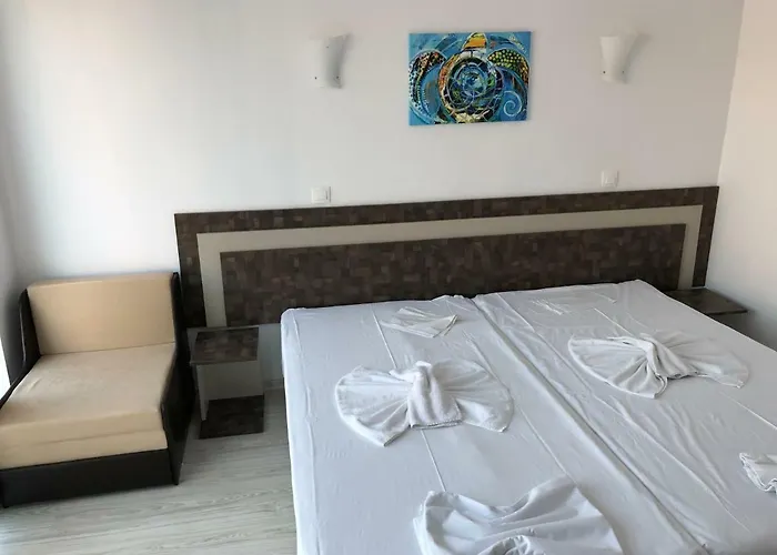 палма Хотел 3*